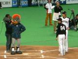 ツルは「あっちむいてホイ」弱すぎ(泣)