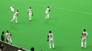 試合練習の時のキャッチボール