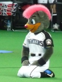 正座して拝聴するＢ☆Ｂ