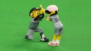 真剣白刃取り