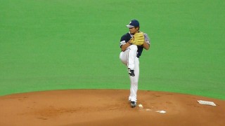 暗黒ユニを着た藤井