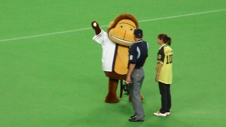 HBCの局キャラ、もんすけ